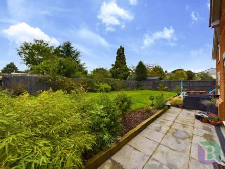 Hill View, Newport Pagnell, Image 26