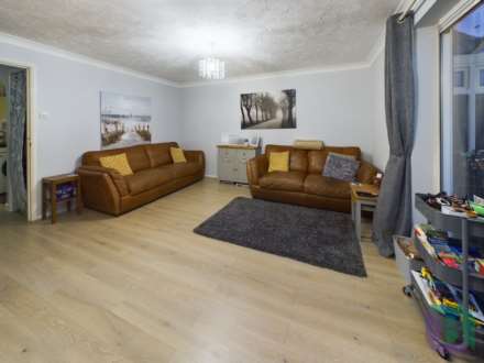Gadsden Close, Cranfield, Image 4