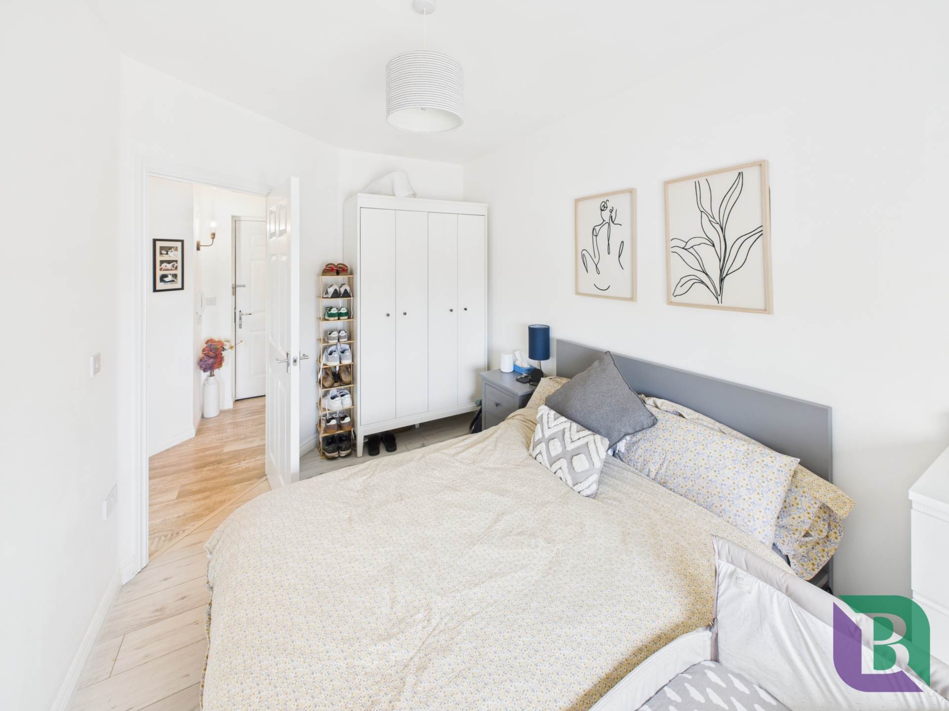 Cable Crescent, Woburn Sands, Image 10