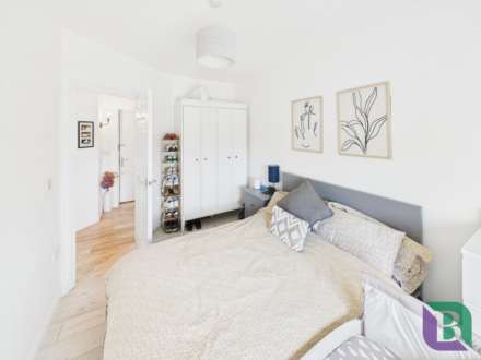 Cable Crescent, Woburn Sands, Image 10