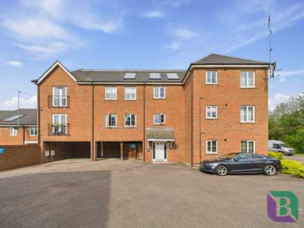 Cable Crescent, Woburn Sands, Image 14