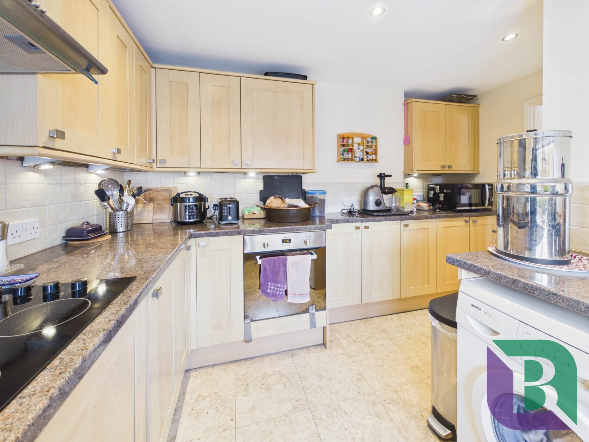 Weathercock Close, Woburn Sands, Image 6