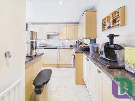 Weathercock Close, Woburn Sands, Image 7