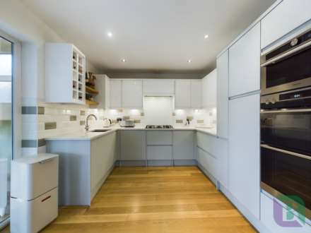 San Remo Road, Aspley Guise, Image 9