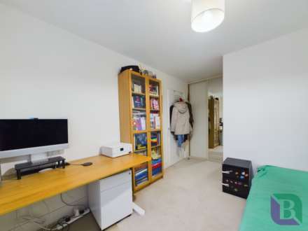 Halesworth Avenue, Broughton, Image 12