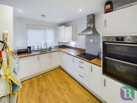 Halesworth Avenue, Broughton, Image 2