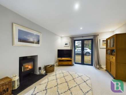 Church Road, Woburn Sands, Image 11