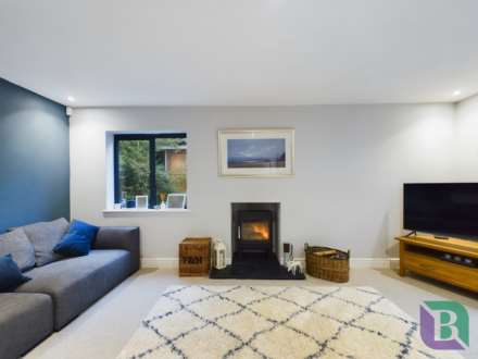 Church Road, Woburn Sands, Image 12