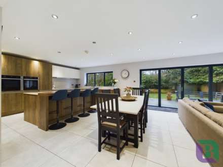 Church Road, Woburn Sands, Image 4