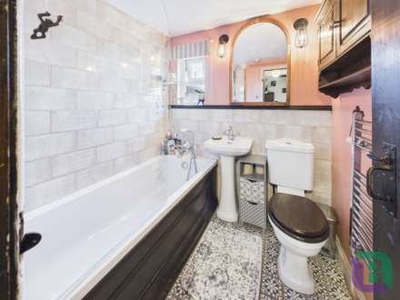 Station Road, Bow Brickhill, Image 13