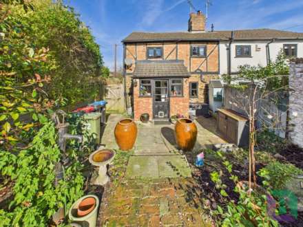 Station Road, Bow Brickhill, Image 15