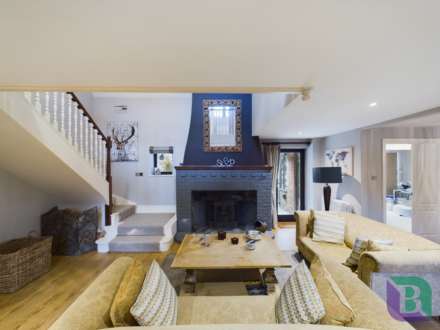 Mill Lane, Woolstone, Image 7