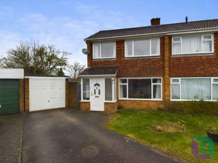 3 Bedroom Semi-Detached, Morefield, Newton Longville