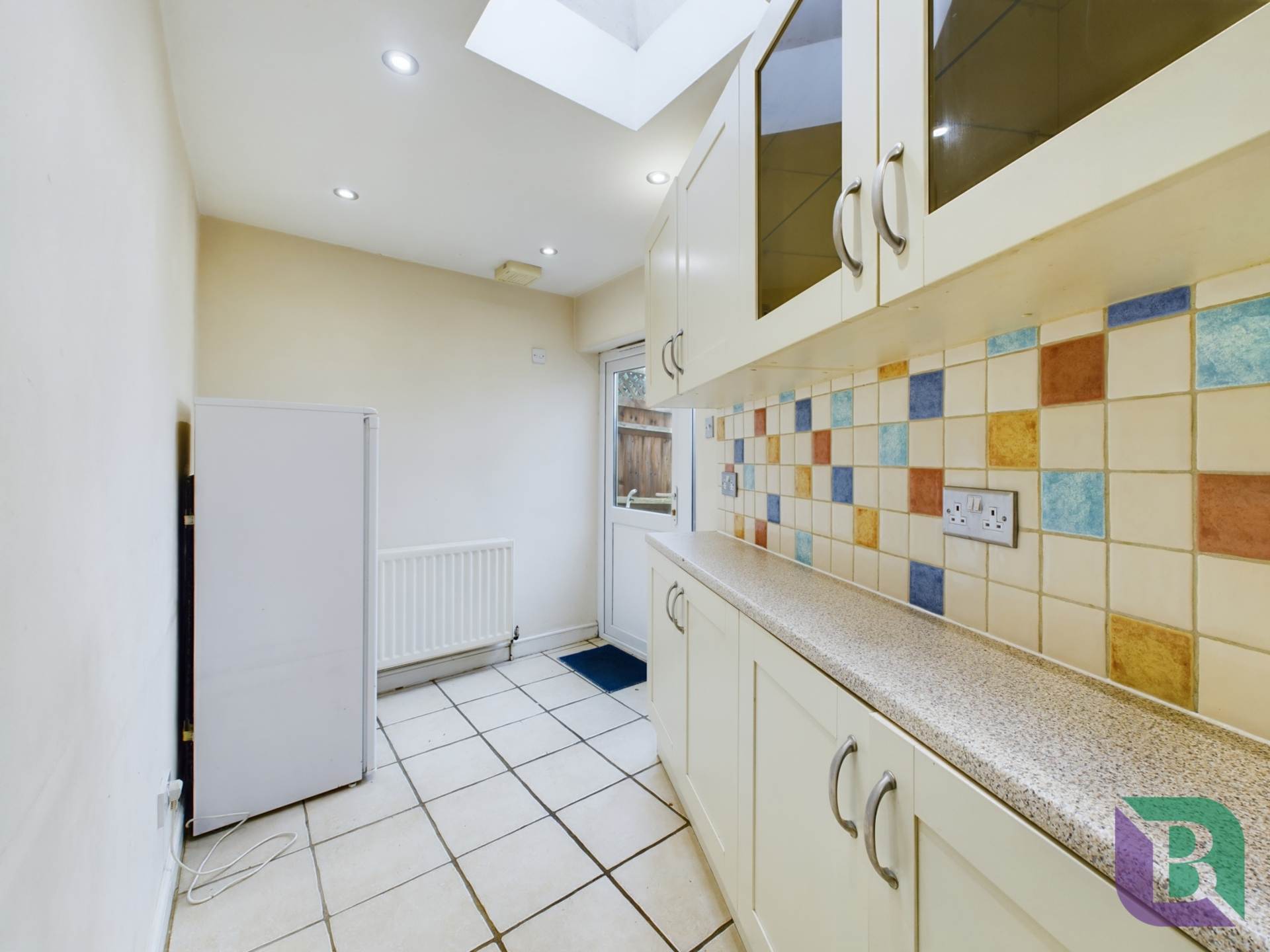 Station Road, Woburn Sands, Image 5