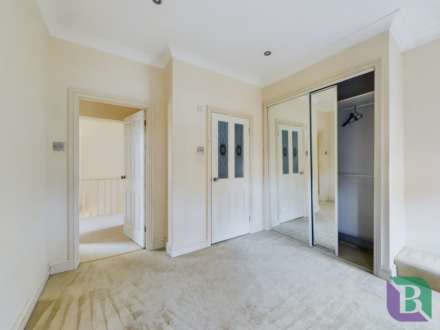 Station Road, Woburn Sands, Image 7
