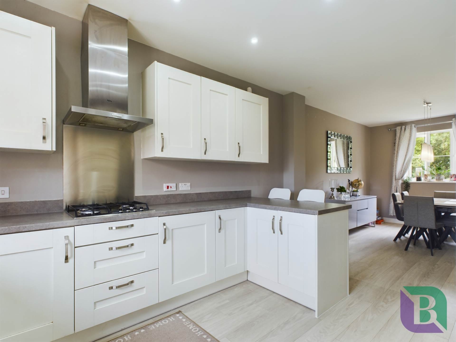 Berrichon Crescent, Whitehouse, Image 5