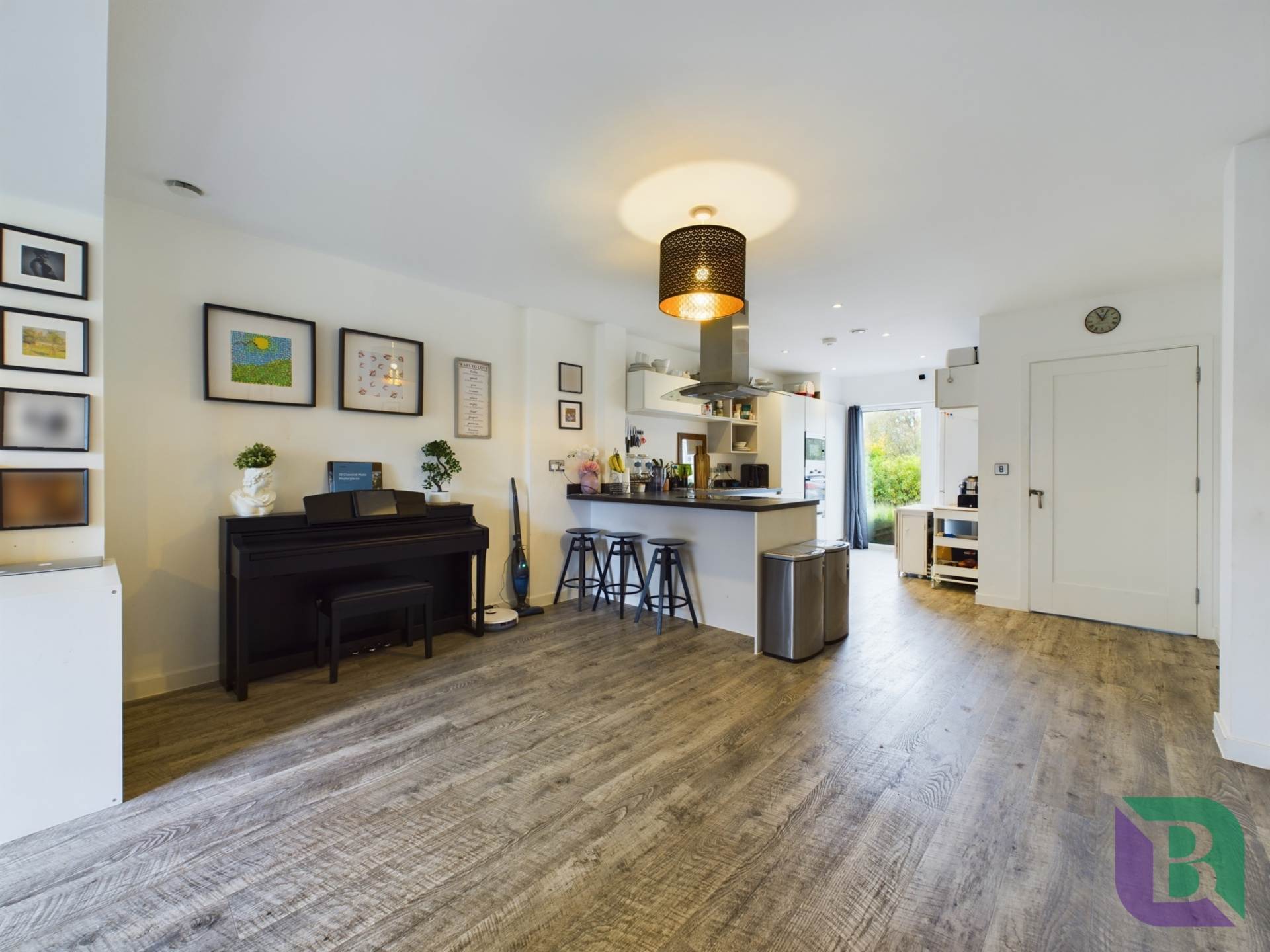Hesselby View, Broughton, Image 9