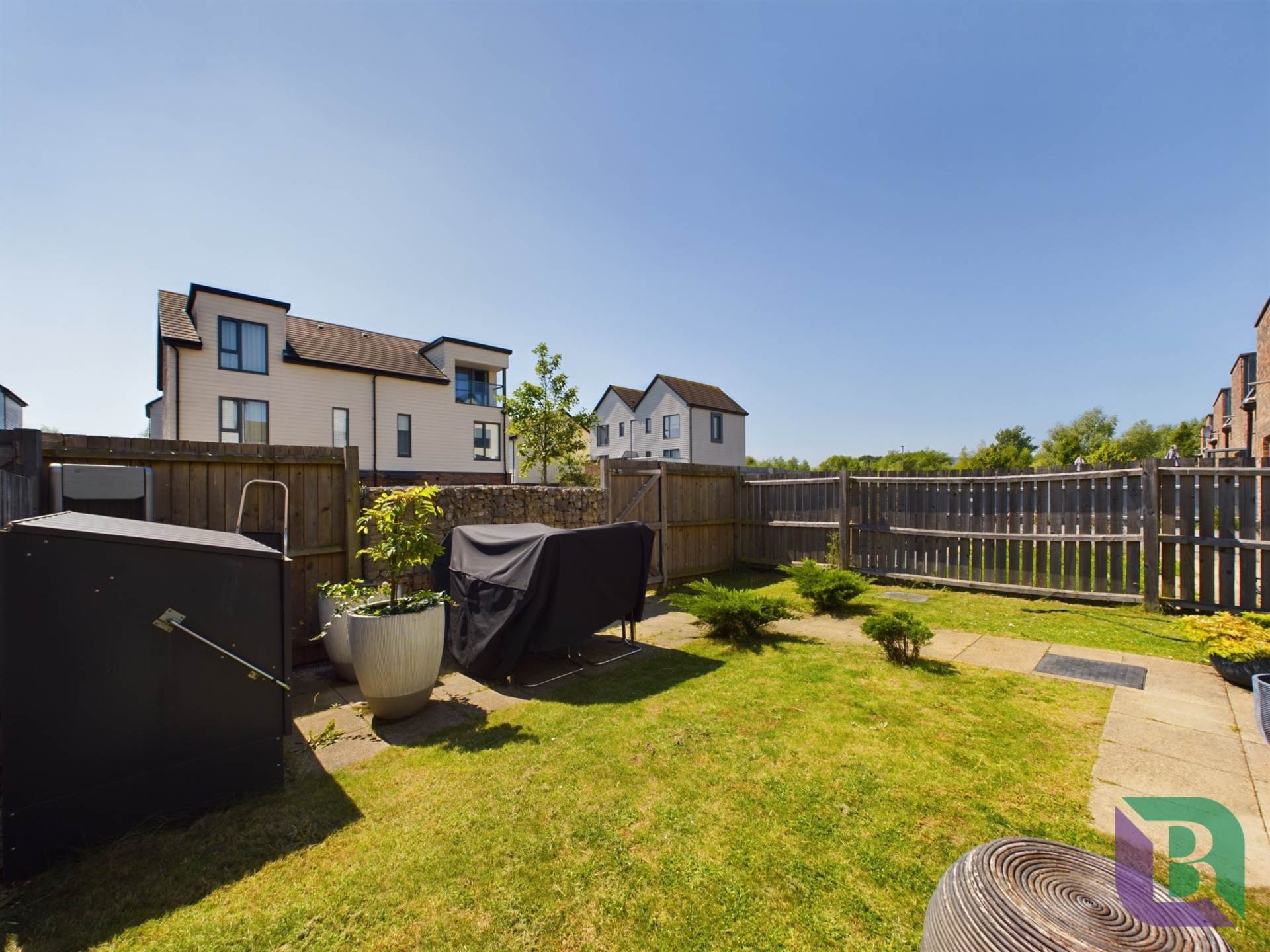 Countess Way, Broughton, Image 18