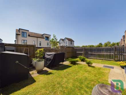 Countess Way, Broughton, Image 18