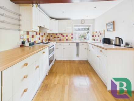 Walton Road, Milton Keynes, Image 3