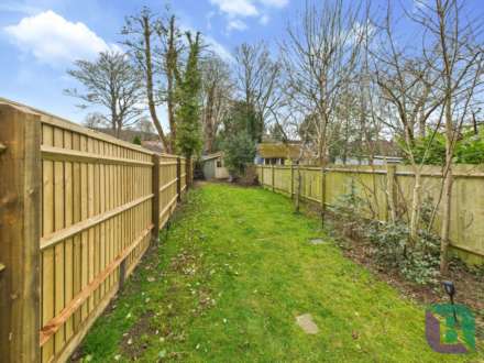 Station Road, Woburn Sands, Image 24