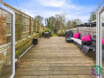 Station Road, Woburn Sands, Image 3