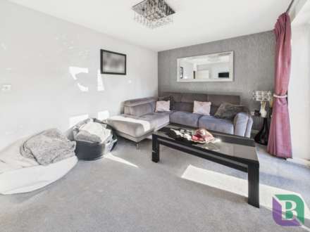 Temple Crescent, Milton Keynes, Image 7