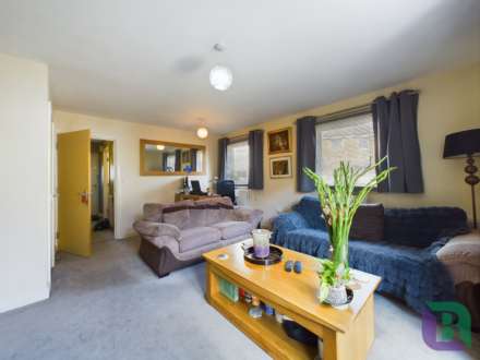 Grove Corner, Redhouse Park, Image 5