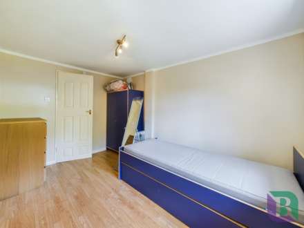 Rhodes Place, Oldbrook, Image 8