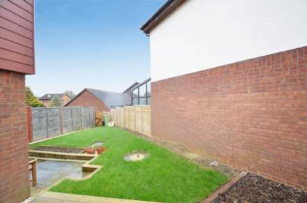Catchpole Close, Greenleys, Image 15