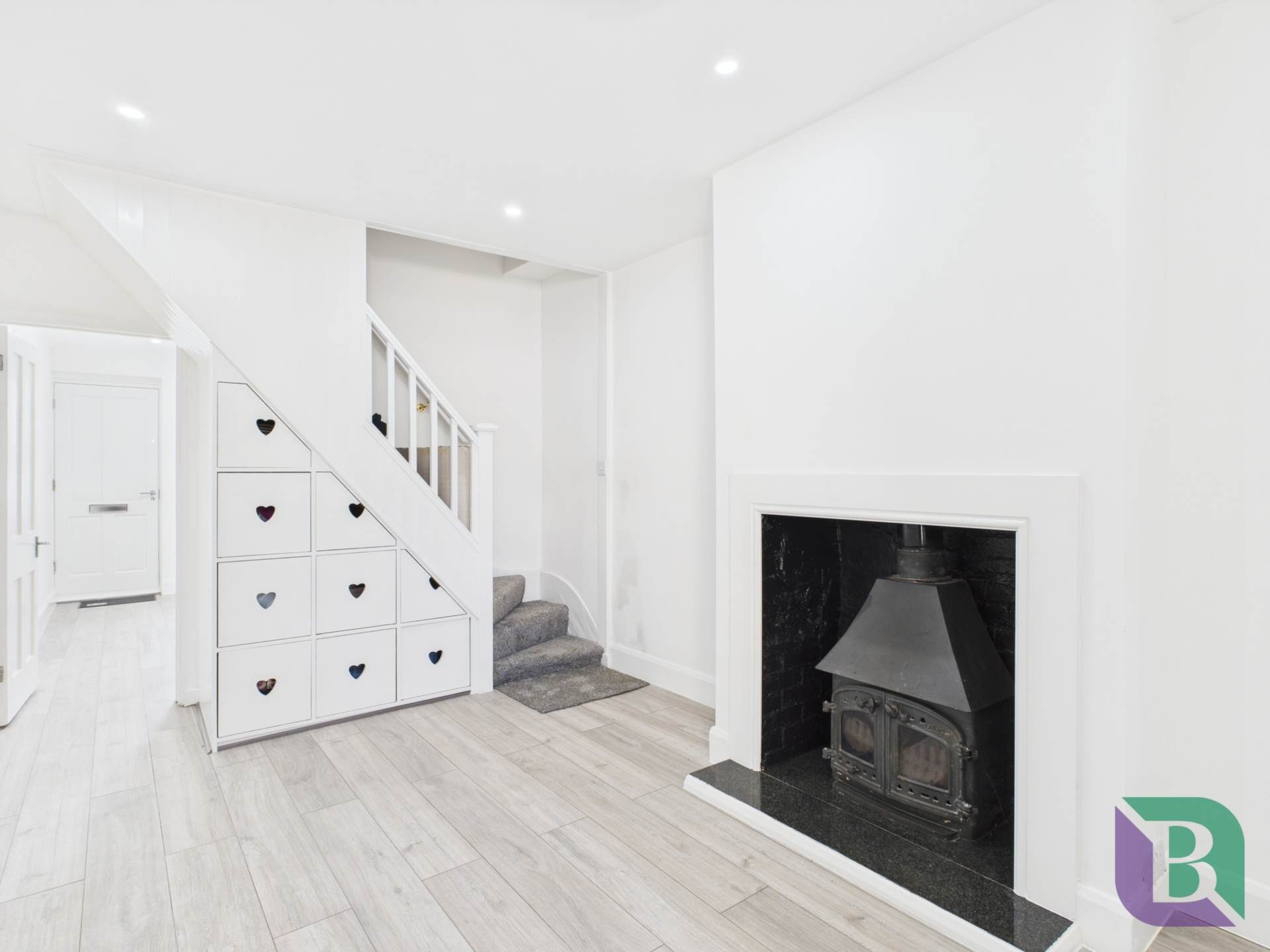 Station Road, Woburn Sands, Image 6
