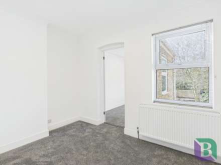 Station Road, Woburn Sands, Image 15
