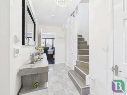 Penshurst Crescent, Ashland, Image 7
