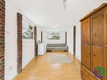 Salford Road, Aspley Guise, Image 15