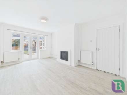 Salford Road, Aspley Guise, Image 5