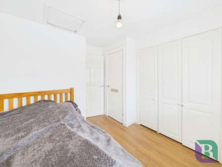 Leary Crescent, Newport Pagnell, Image 11