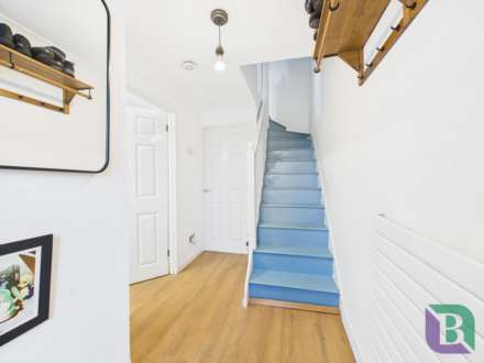 Leary Crescent, Newport Pagnell, Image 7