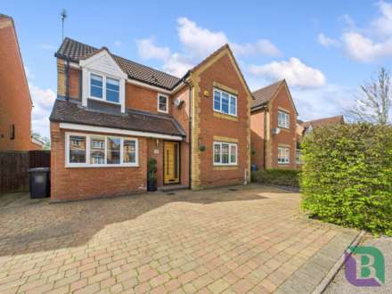 Warneford Way, Leighton Buzzard, Image 1