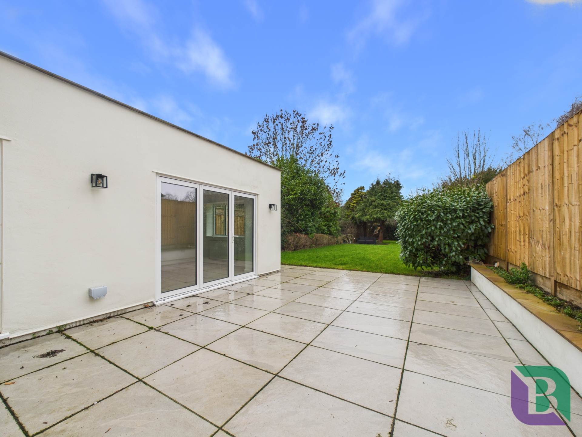 Elm Grove, Woburn Sands, Image 19