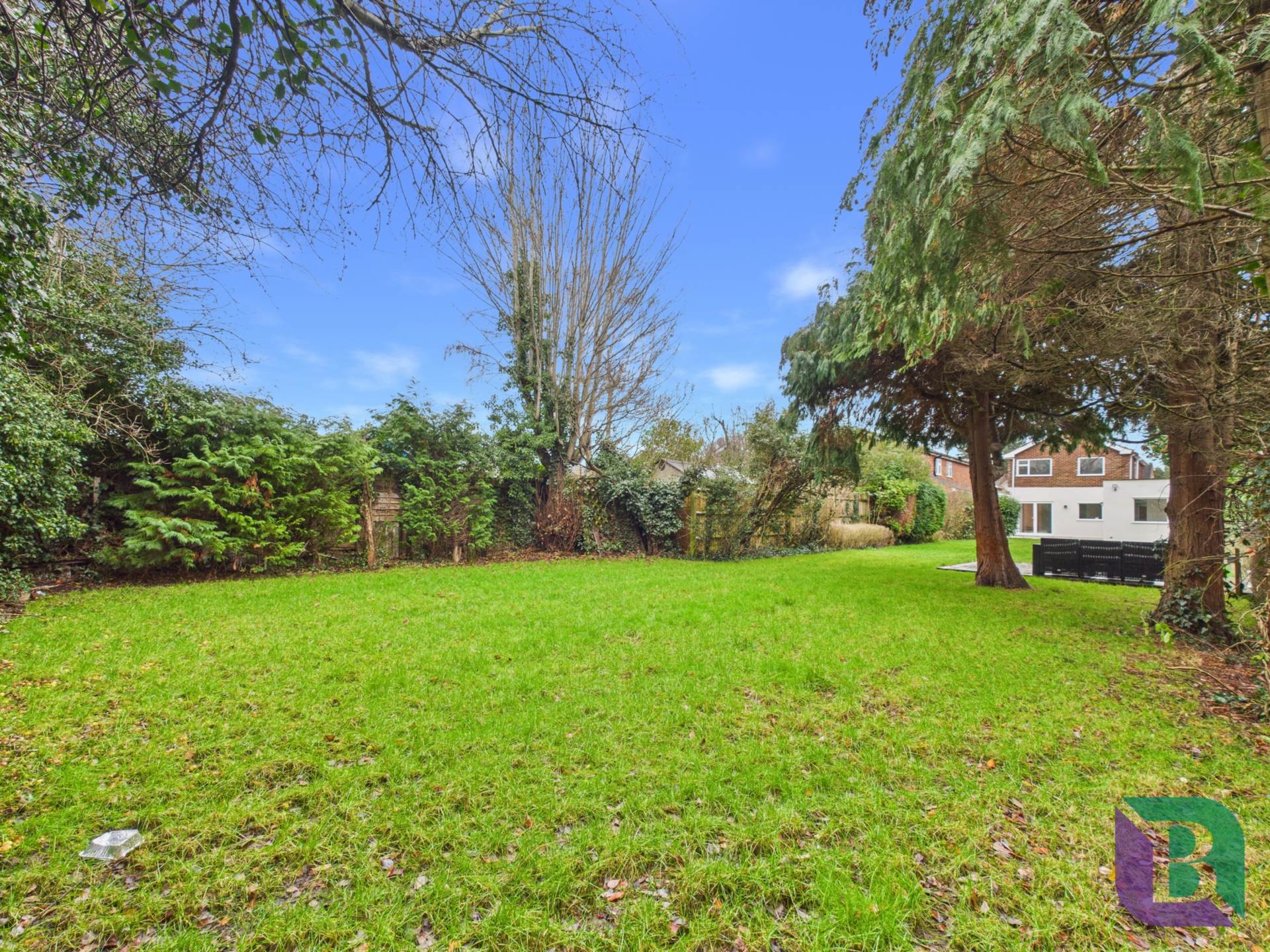 Elm Grove, Woburn Sands, Image 22