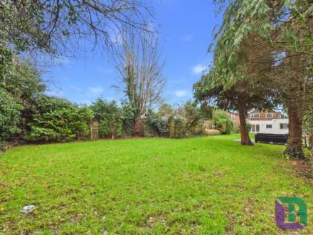 Elm Grove, Woburn Sands, Image 22