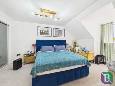 Burney Drive, Eagle Farm South, Image 7