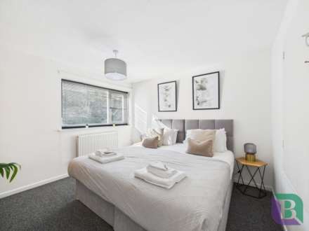 Frensham Drive, Bletchley, Image 12