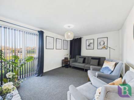 Frensham Drive, Bletchley, Image 2