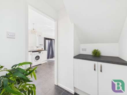 Frensham Drive, Bletchley, Image 7