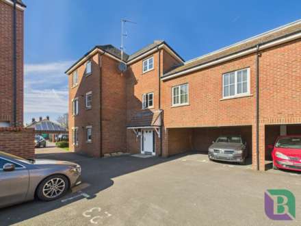 Summerlin Drive, Woburn Sands, Image 11