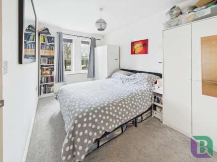 Summerlin Drive, Woburn Sands, Image 6