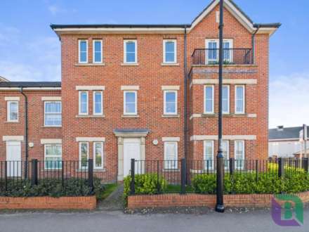 Summerlin Drive, Woburn Sands, Image 8