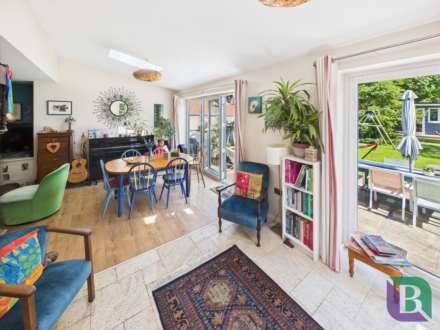 Chapel Street, Woburn Sands, Image 9