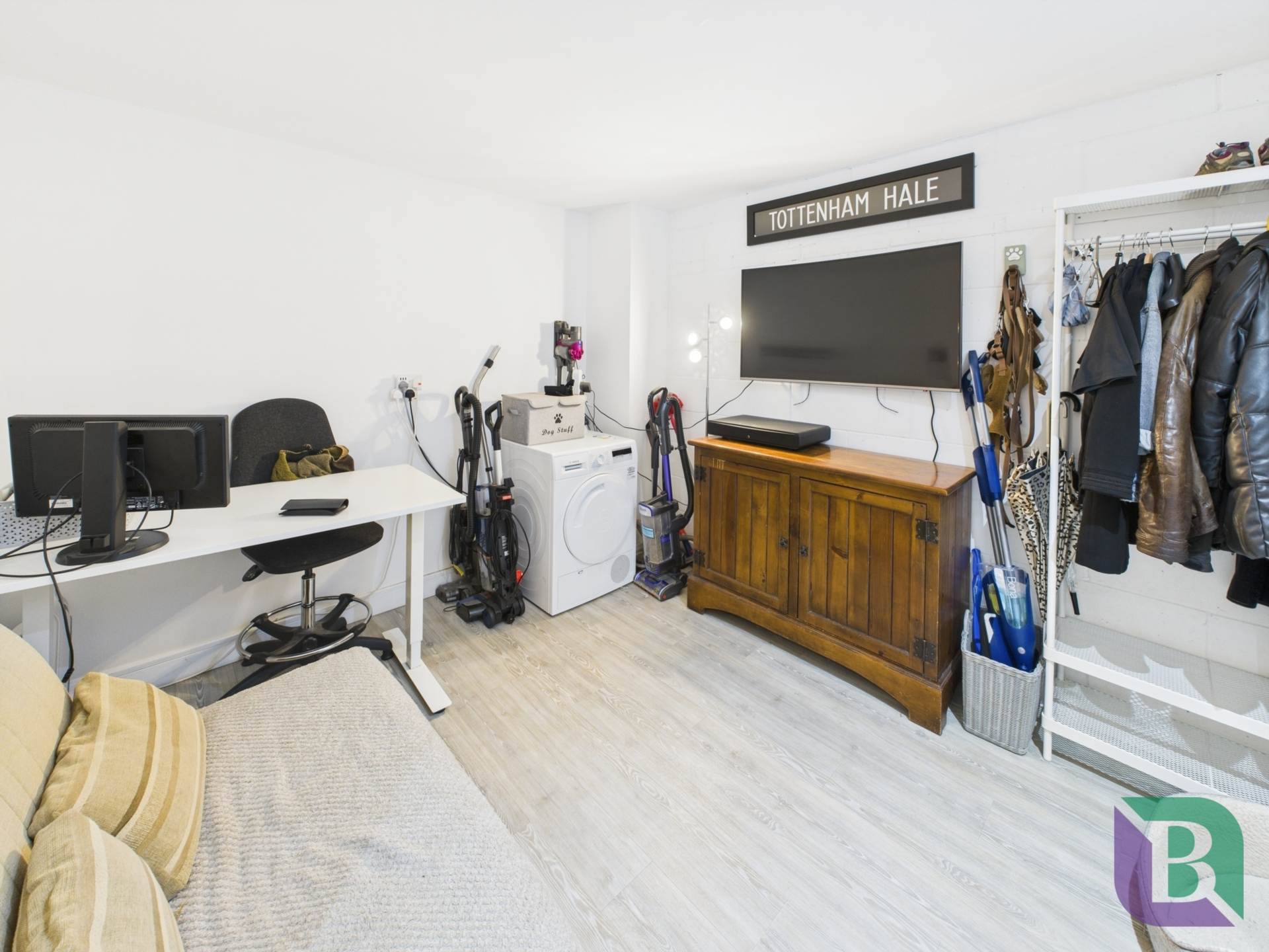 Summerlin Drive, Milton Keynes, Image 13